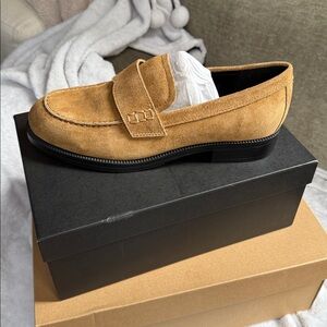 NWT Marc Fisher Loafers